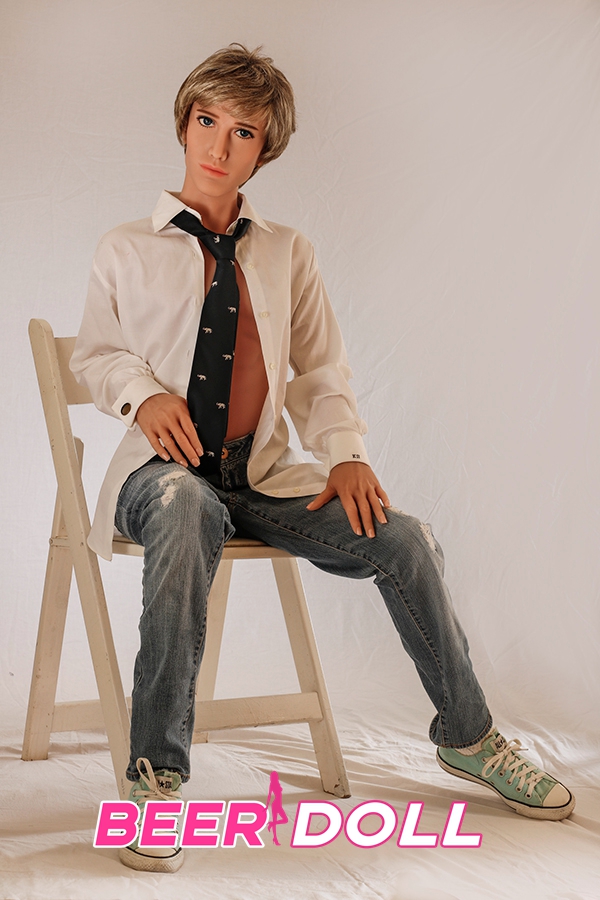 Lebensechte Fotos AS Doll