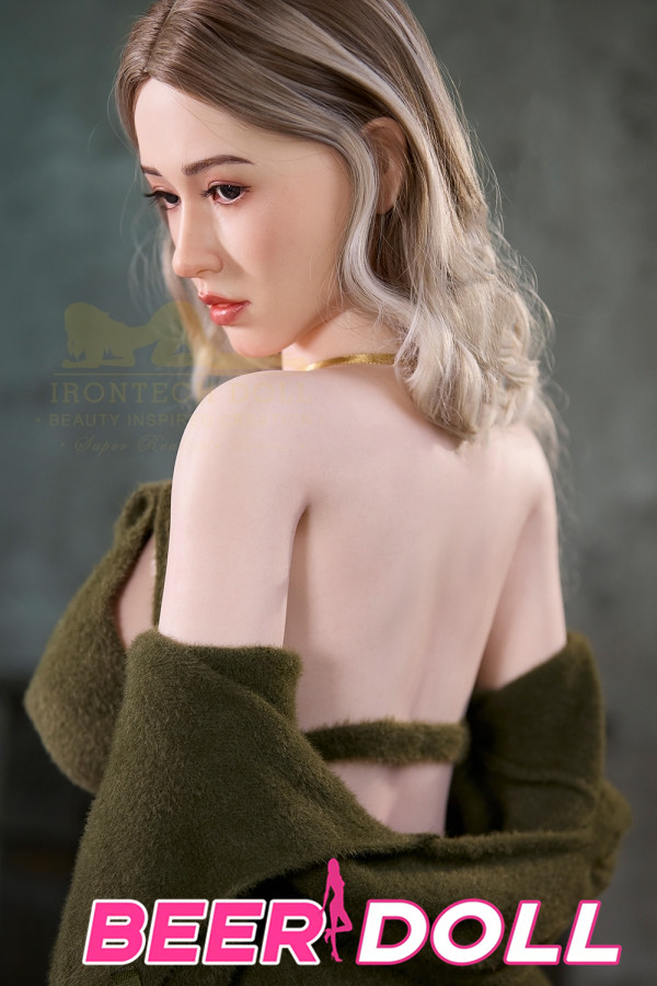 159cm F-Cup Reale Sexpuppe